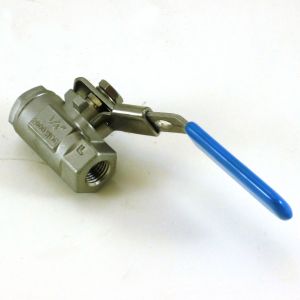 Jamesbury 3/8 Series 100 Ball Valve  Threaded Ends  SS Body
